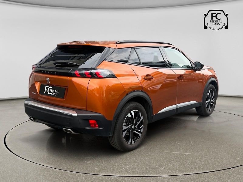 Peugeot 2008 (2023) ALLURE PACK PureTech 130k MAN6 - fotka 5 z 31