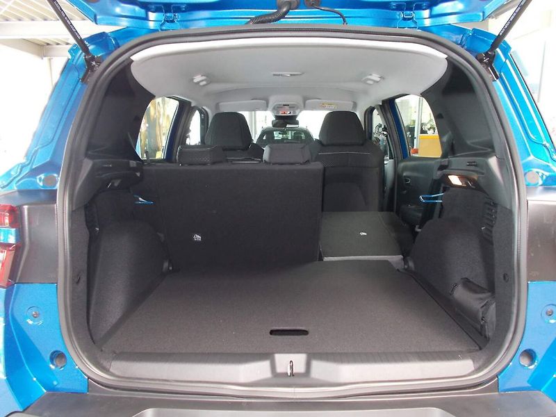 Opel Frontera (2026) Edition Hybrid 1.2 TURBO (81kW - fotka 10 z 29