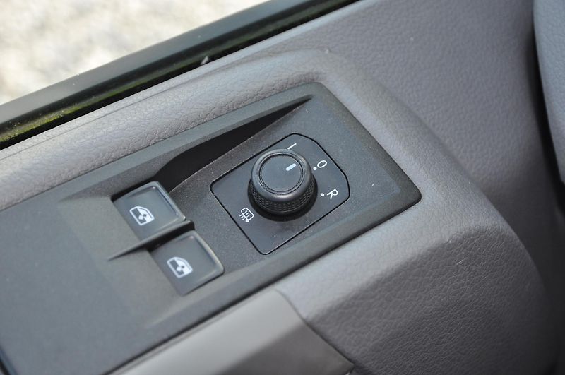 Volkswagen Crafter 2.0TDi 103kW L4H2 MAXI - fotka 10 z 16