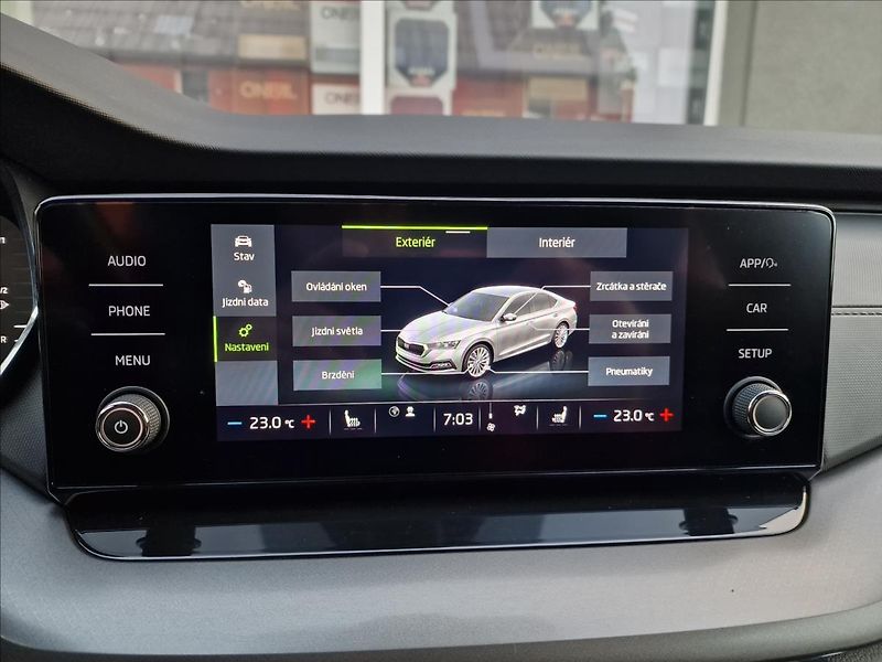 Škoda Octavia 2.0TDI Ambition,ČR,1.Majitel - fotka 28 z 50