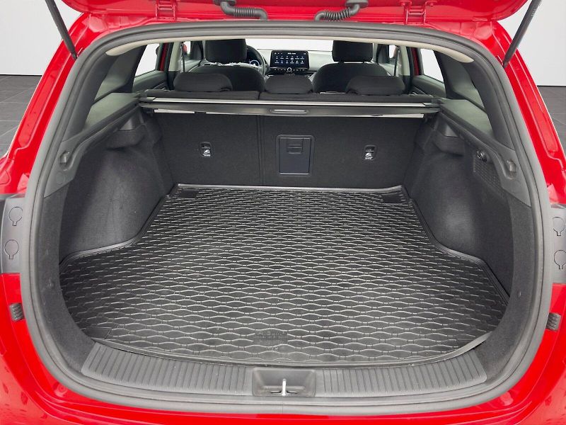 Hyundai i30 (2025) 1.5 T-GDI 103 kW MHEV Style DC - fotka 32 z 35
