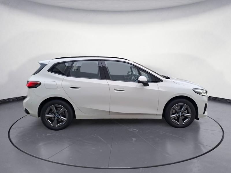 BMW Řada 2 220i Active Tourer - fotka 10 z 10