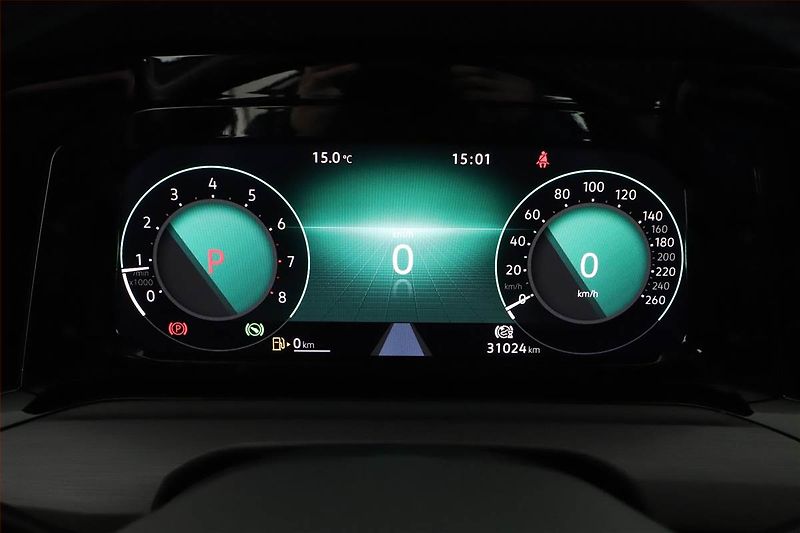 Volkswagen Golf (2023) Style 1.5 TSI - fotka 9 z 20