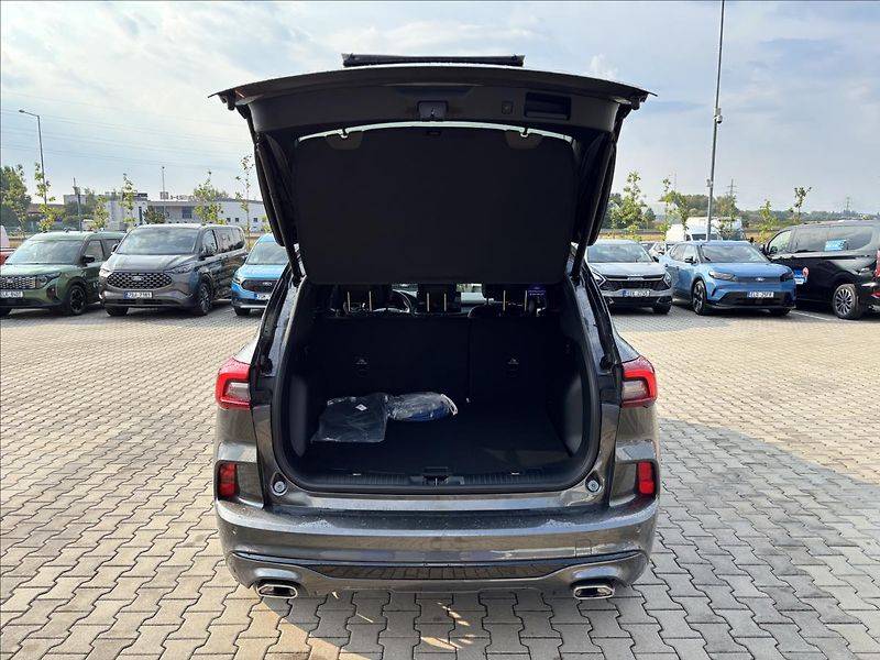 Ford Kuga 2,5 PHEV  ST-Line X  AUT DPH - fotka 10 z 46