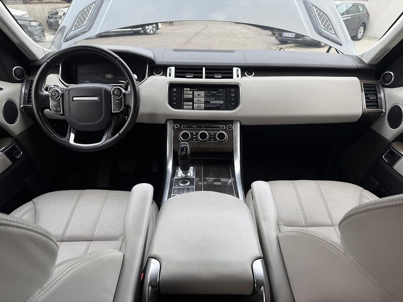 Land Rover Range Rover Sport BEZ TECHNICKÉHO PRŮKAZU - fotka 11 z 20
