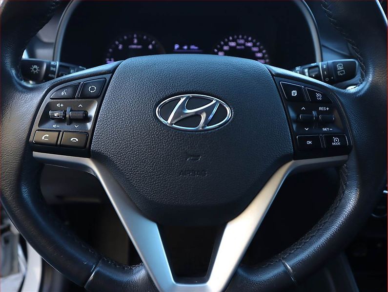 Hyundai Tucson (2019) Smart 1.6 CRDi, Automat - fotka 20 z 20