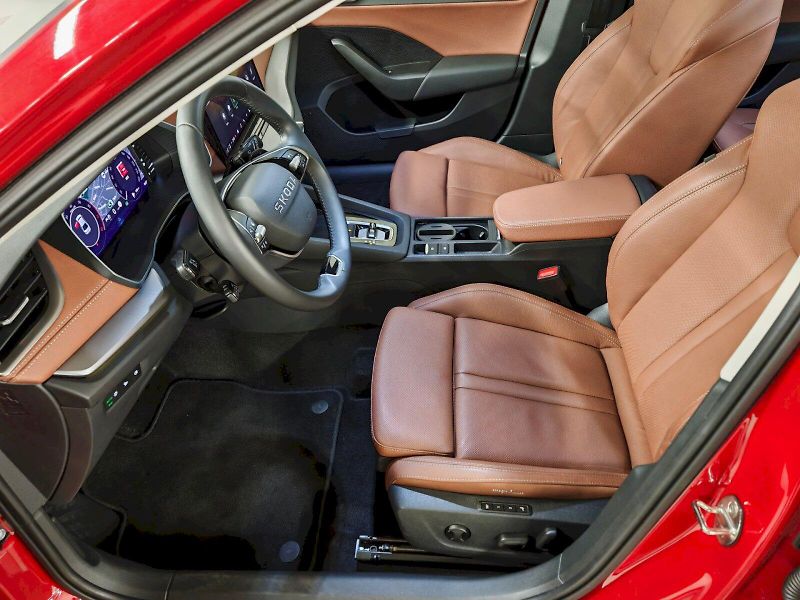Škoda Octavia (2025) 2.0 TSI 150 kW DSG 4x4 Exclusi - fotka 23 z 32