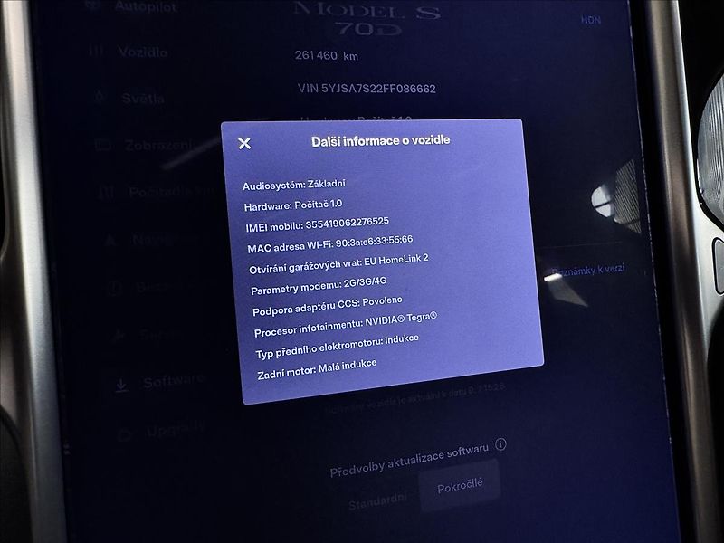 Tesla Model S 70D 4x4 DUAL MOTOR PANO DPH - fotka 21 z 36