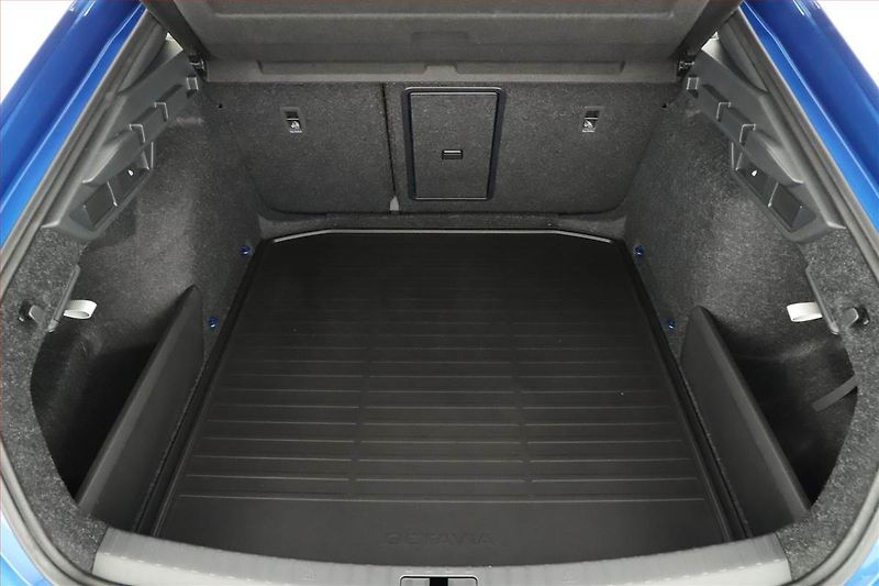 Škoda Octavia (2025) 1.5 eTSI mHEV, SPORTLINE - fotka 14 z 15