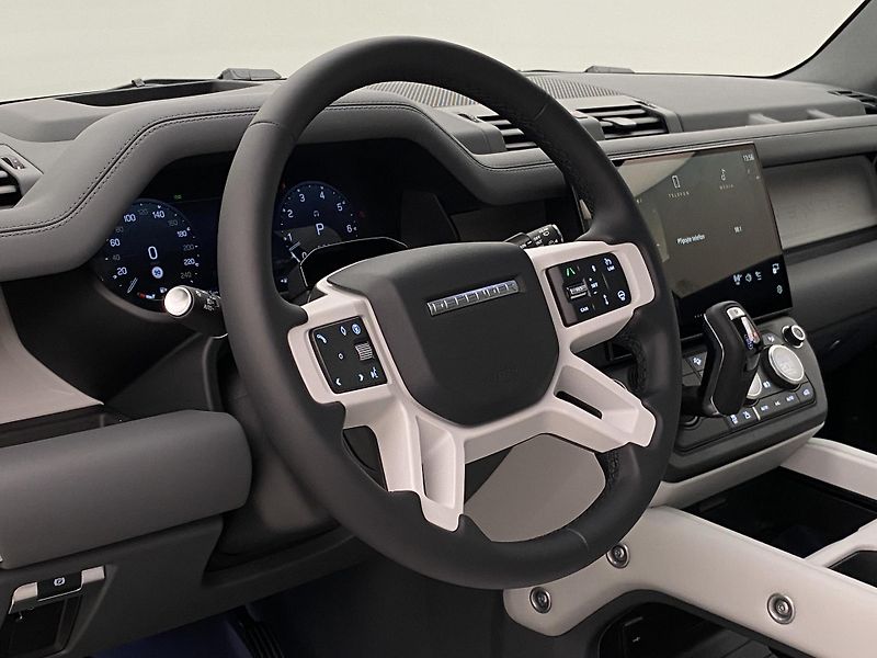 Land Rover Defender (2026) 110 P425 X-DYNAMIC HSE AWD AUT - fotka 4 z 67