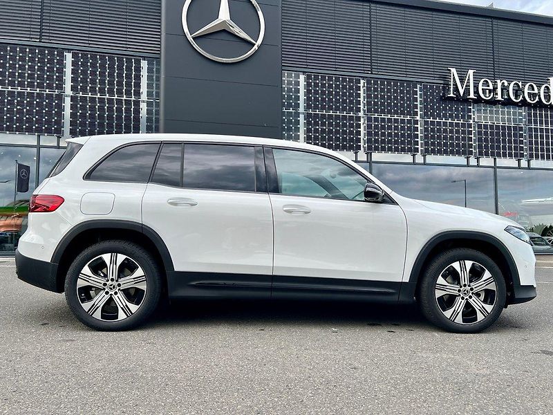 Mercedes-Benz EQB (2025) 250+ Electric Art - fotka 2 z 30