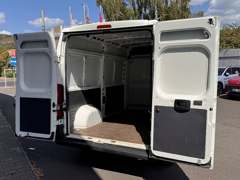 Peugeot Boxer (2021) L2H2 2.2 BlueHDI (140k) 6MT - fotka 19 z 20