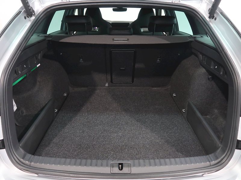 Škoda Octavia (2025) SPORTLINE 2.0TDI 110KW DSG CAN - fotka 37 z 37