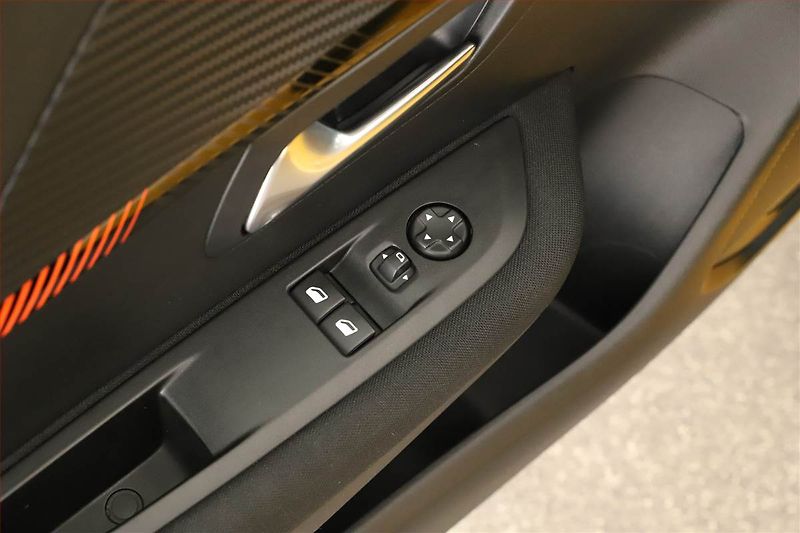Peugeot 208 (2020) 1.2 PureTech, ČR,1.maj - fotka 15 z 15