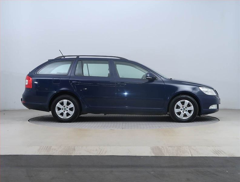 Škoda Octavia (2013) Ambition 1.6 TDI, Eko.zaplacen - fotka 6 z 15