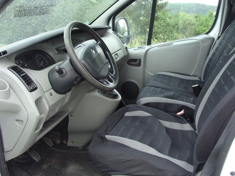 Renault Trafic 2.0 DCi L2H1, 66 kW, tažné - fotka 9 z 22