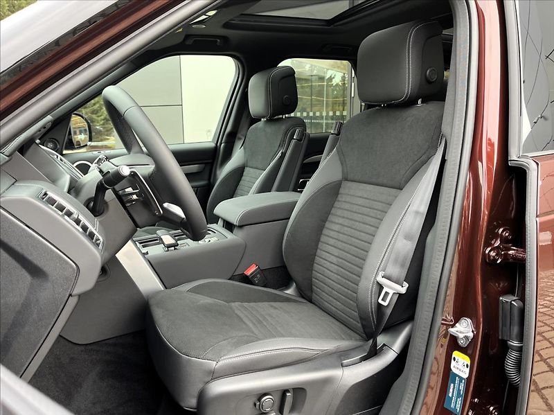 Land Rover Discovery (2026) 3,0 D350 LANDMARK AWD* - fotka 10 z 28