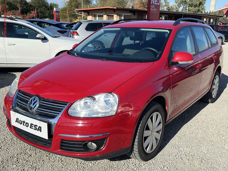 Volkswagen Golf (2009) 1.4i, 1.maj, AC - fotka 3 z 17