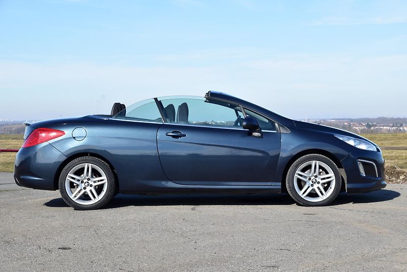 Peugeot 308 1.6 HDi 6st,NAV,KLIMA,TEMP,ALU - fotka 2 z 46