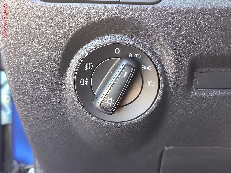 Škoda Fabia (2019) 1.0 TSI, 2.maj,ČR, LED - fotka 18 z 21