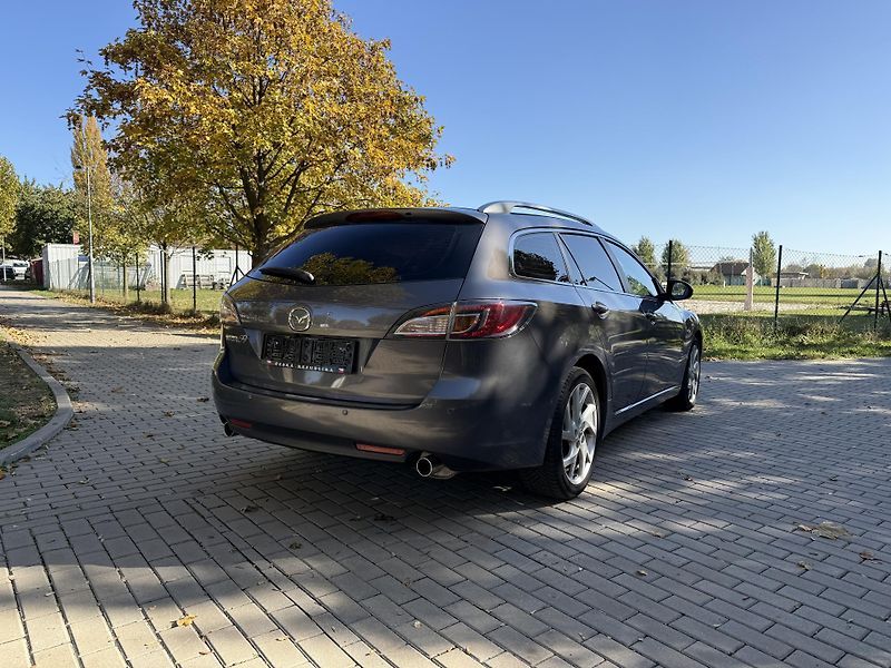 Mazda 6 2.5 Exclusive - fotka 10 z 33