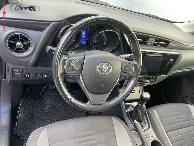 Toyota Auris (2018) 1.6VVT-i, ČR, AC, kamera - fotka 12 z 20