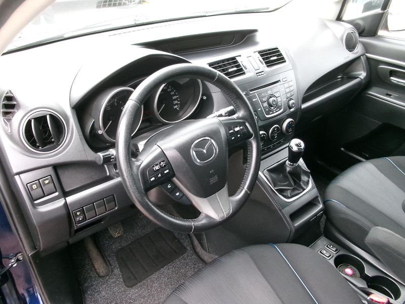 Mazda 5 (2011) 2,0i AC TEMP VÝHŘEV 7míst - fotka 14 z 32