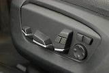 BMW Řada 5 (2013) 520d xDrive, 4X4, Automat, ČR - náhled 11
