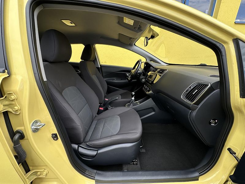 Kia Rio (2016) 1.25/61kW + LPG * ČR * 1.Maj.  - fotka 17 z 35