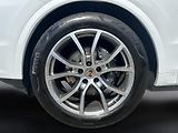 Porsche Cayenne Coupe - náhled 11