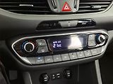 Hyundai i30 (2019) 1.4 T-GDI, Automat, Serv.kniha - náhled 17