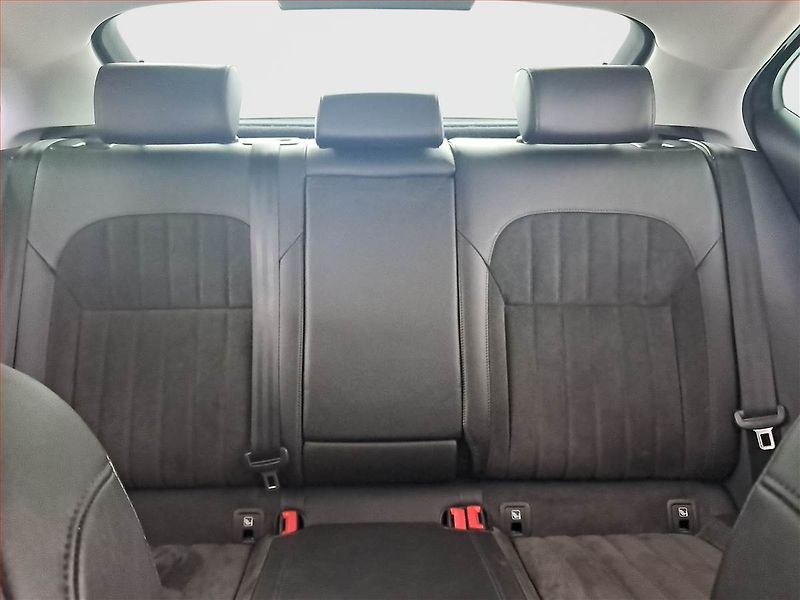 Škoda Superb (2016) Style Plus 2.0 TDI, Automat - fotka 10 z 21