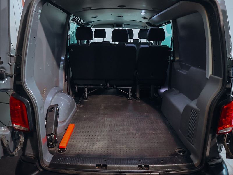 Volkswagen Transporter 2.0TDI 6 míst - fotka 8 z 29