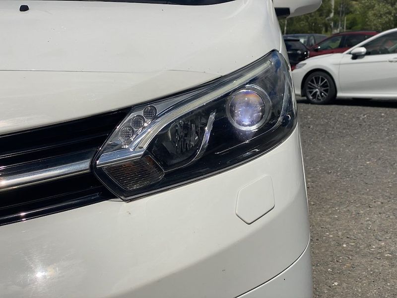 Toyota ProAce Verso 2.0D, ČR, Shuttle L1, DPH - fotka 8 z 16
