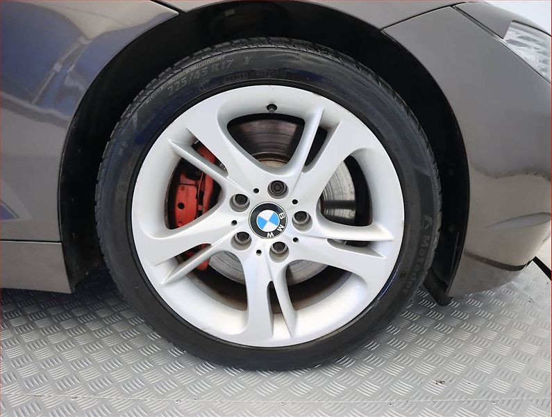 BMW Z4 (2009) sDrive35i, Automat, Serv.kniha - fotka 14 z 17