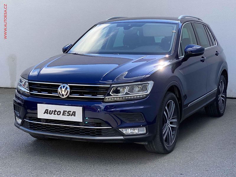 Volkswagen Tiguan (2017) 2.0 TSi 4X4, Highline, LED - fotka 3 z 20