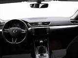 Škoda Superb 2,0 TDI 110kW CZ Aut.klima Nav - náhled 23