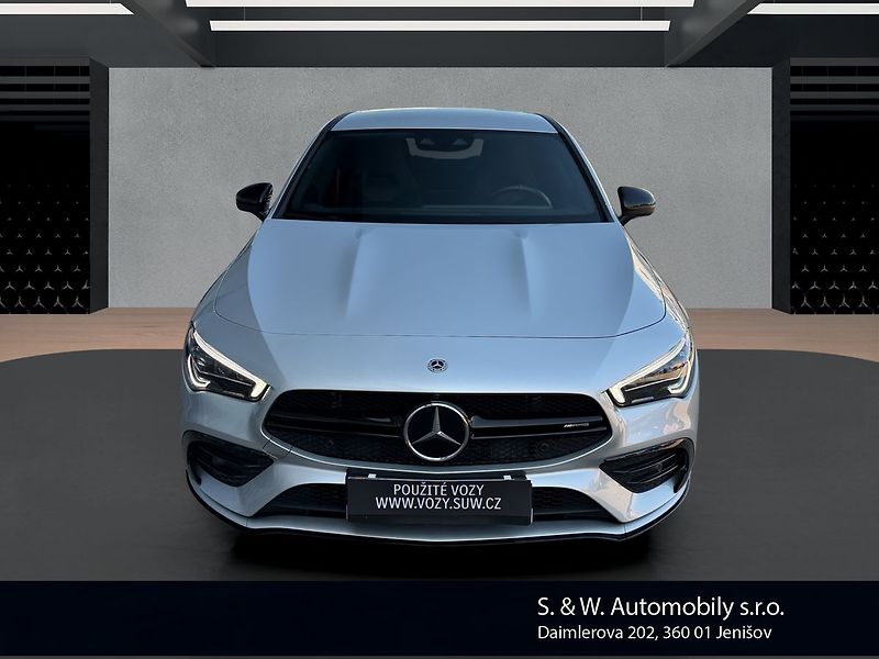 Mercedes-Benz CLA 35 AMG 4MATIC Premium - fotka 2 z 40
