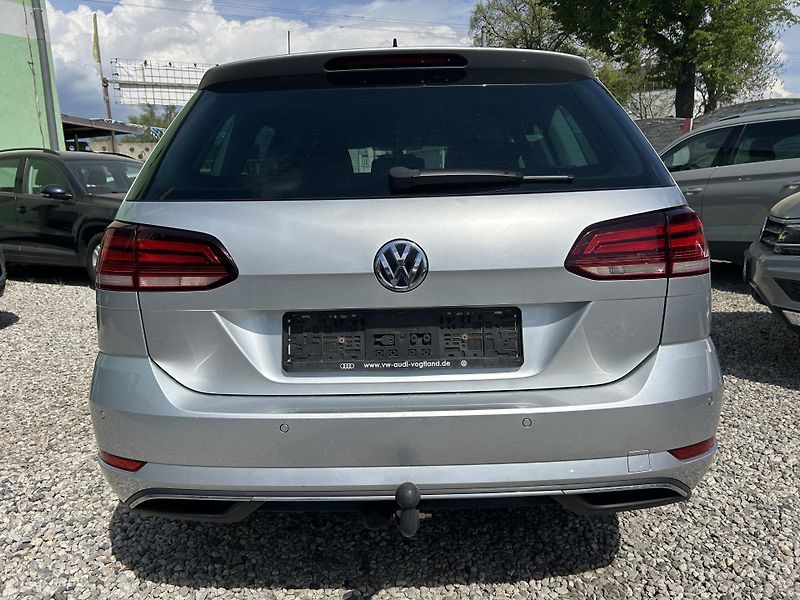 Volkswagen Golf (2019) 2.0 TDi 110 KW servisni kniha - fotka 8 z 29