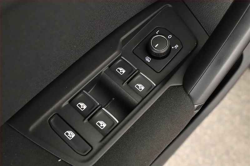 Volkswagen Tiguan (2017) 1.4 TSI, Tempomat - fotka 9 z 18