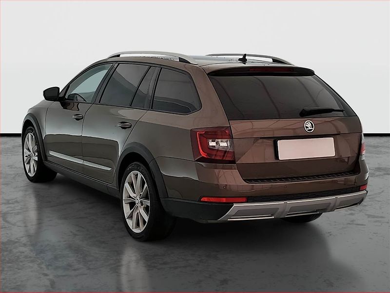 Škoda Octavia (2018) Scout 2.0 TDI, 4X4, Automat - fotka 4 z 16