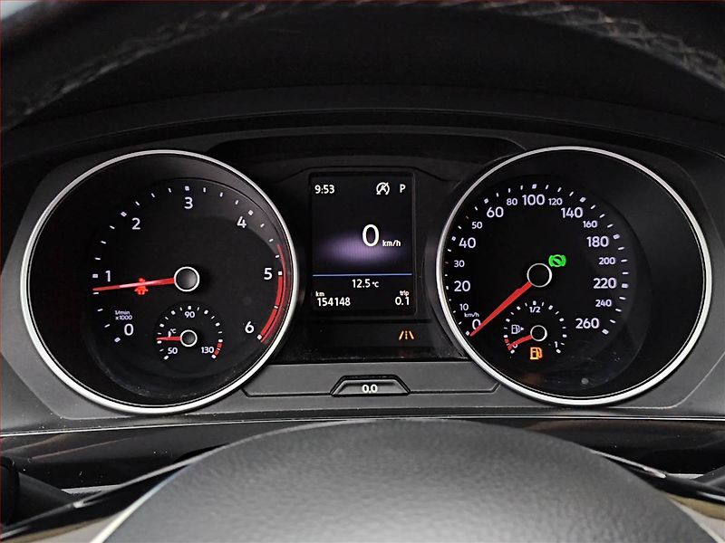 Volkswagen Tiguan (2018) Comfortline 2.0 TDI, 4X4 - fotka 11 z 17