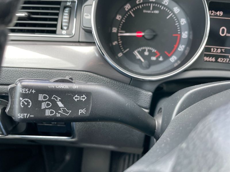 Škoda Superb (2015) 2.0 TDi 103kW! DSG! CZ! - fotka 22 z 27