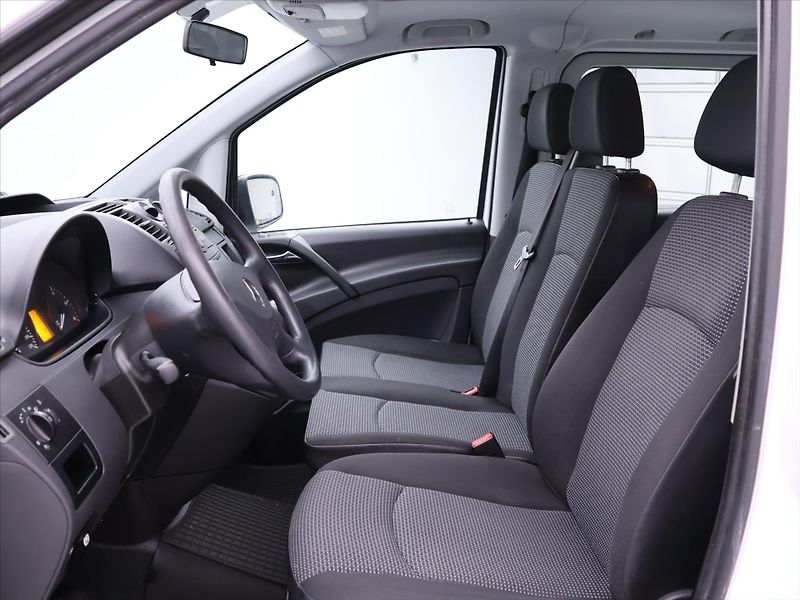 Mercedes-Benz Vito 2,2 110 CDI Long Klima 9-Míst - fotka 10 z 25