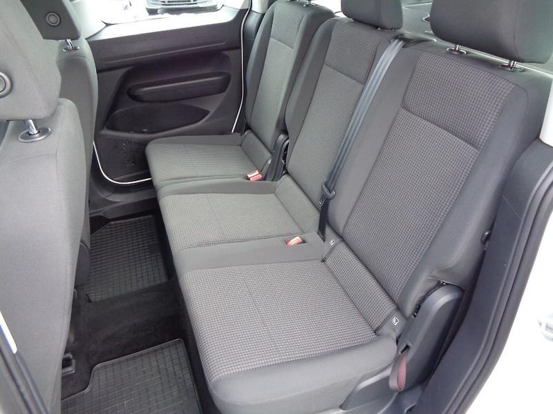 Volkswagen Caddy 1.5 TSI, 84 kW, 5 míst - fotka 17 z 20