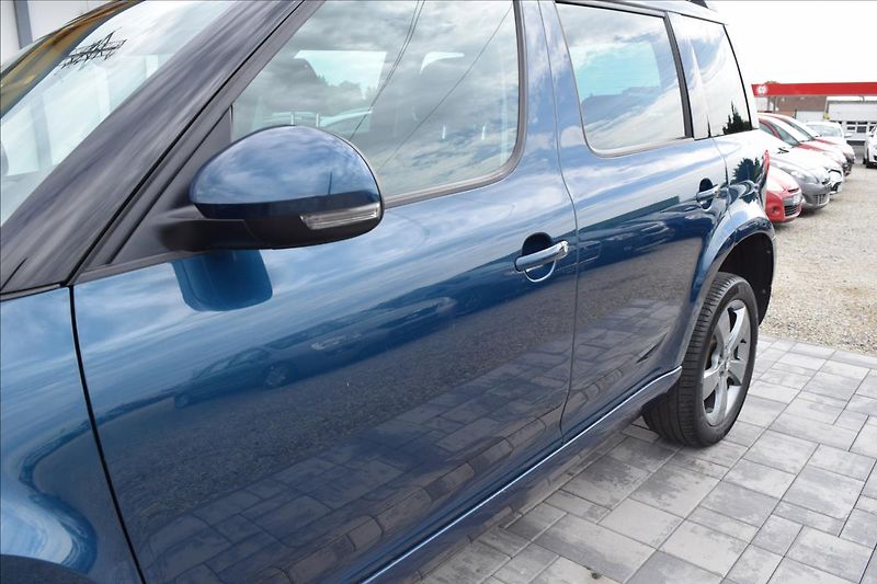 Škoda Yeti 1,4 TSI 92KW DSG XENONY VÝHŘEV - fotka 8 z 51
