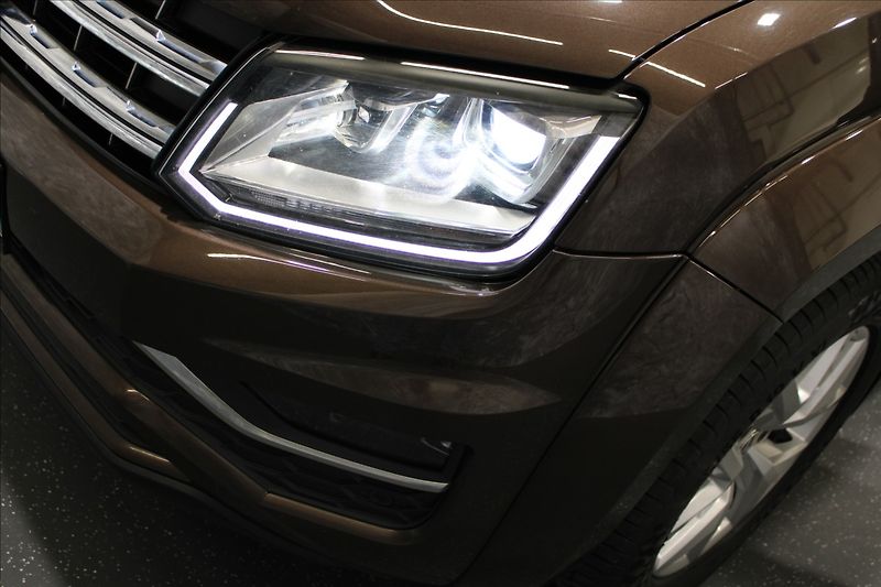 Volkswagen Amarok 3,0 TDI V6 4x4 CZ 1.majitel - fotka 5 z 33