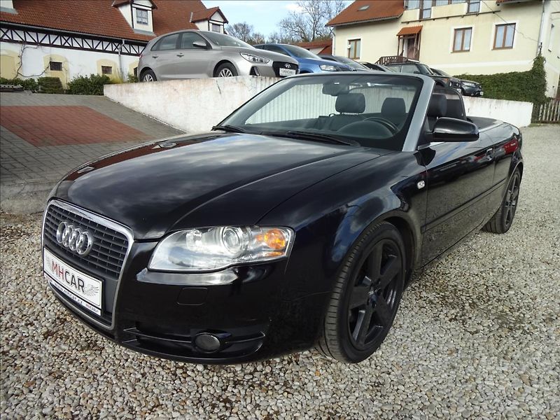 Audi A4 1,8 T CABRIO !AKČNÍ CENA! - fotka 14 z 51