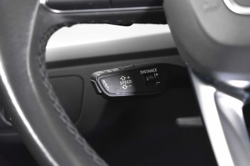 Audi Q5 2.0 TDI 120kW*LED*ACC*EL.KUFR* - fotka 19 z 41