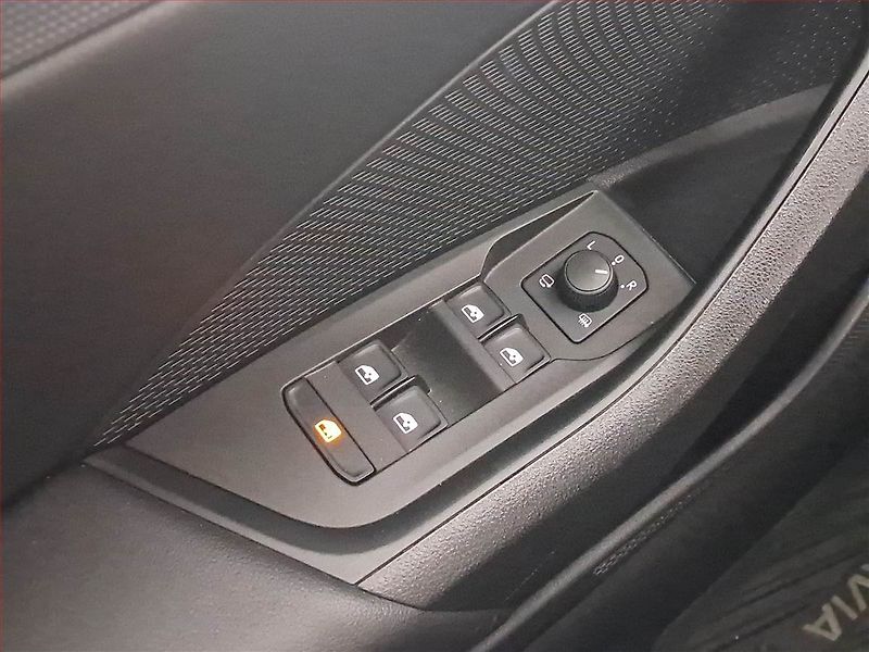 Škoda Octavia (2023) 2.0 TDI - fotka 20 z 22